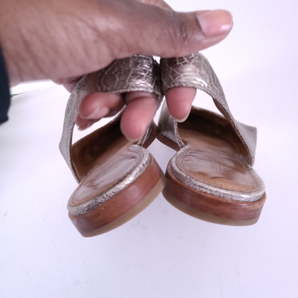 $198 Frye Kenzie Pointed Flat Slingback Sandals Shoes Size 8.5 - Picture 7 of 11